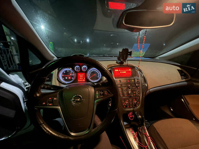 Білий Опель Астра, об'ємом двигуна 2 л та пробігом 250 тис. км за 8000 $, фото 5 на Automoto.ua