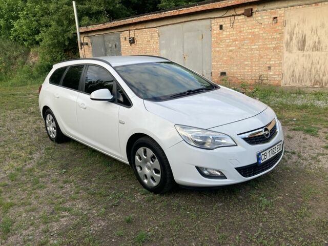 Білий Опель Астра, об'ємом двигуна 1.3 л та пробігом 295 тис. км за 5300 $, фото 2 на Automoto.ua