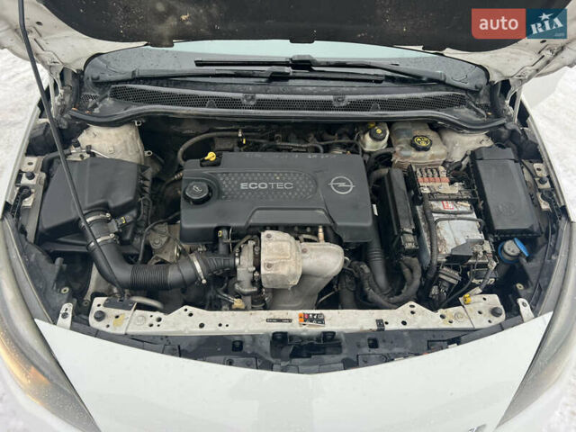 Білий Опель Астра, об'ємом двигуна 1.25 л та пробігом 288 тис. км за 5200 $, фото 9 на Automoto.ua
