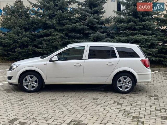 Білий Опель Астра, об'ємом двигуна 1.6 л та пробігом 132 тис. км за 5800 $, фото 14 на Automoto.ua