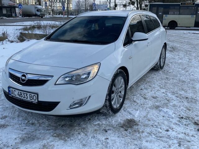 Белый Опель Астра, объемом двигателя 1.2 л и пробегом 3 тыс. км за 5900 $, фото 5 на Automoto.ua