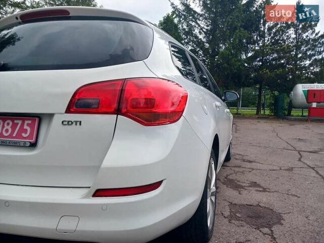 Опель Астра 2012 в Стрые на Automoto.ua Белый Опель Астра, объемом двигателя 1.7 л и пробегом 198 тыс. км за 7350 $, фото 15 на Automoto.ua