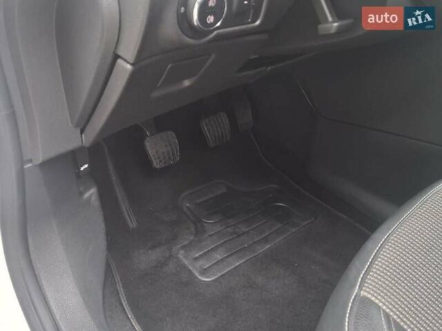 Белый Опель Астра, объемом двигателя 1.7 л и пробегом 232 тыс. км за 8500 $, фото 23 на Automoto.ua