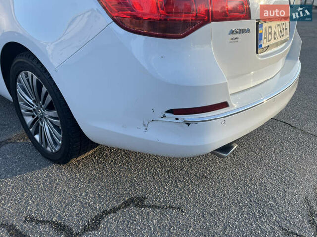 Белый Опель Астра, объемом двигателя 2 л и пробегом 222 тыс. км за 7500 $, фото 7 на Automoto.ua