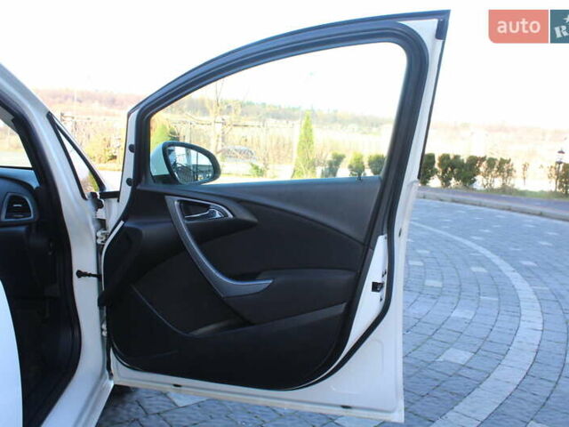 Белый Опель Астра, объемом двигателя 1.69 л и пробегом 224 тыс. км за 7490 $, фото 49 на Automoto.ua