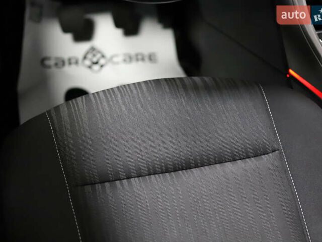 Белый Опель Астра, объемом двигателя 1.7 л и пробегом 140 тыс. км за 7700 $, фото 75 на Automoto.ua