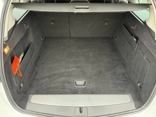 Белый Опель Астра, объемом двигателя 1.7 л и пробегом 211 тыс. км за 6499 $, фото 16 на Automoto.ua