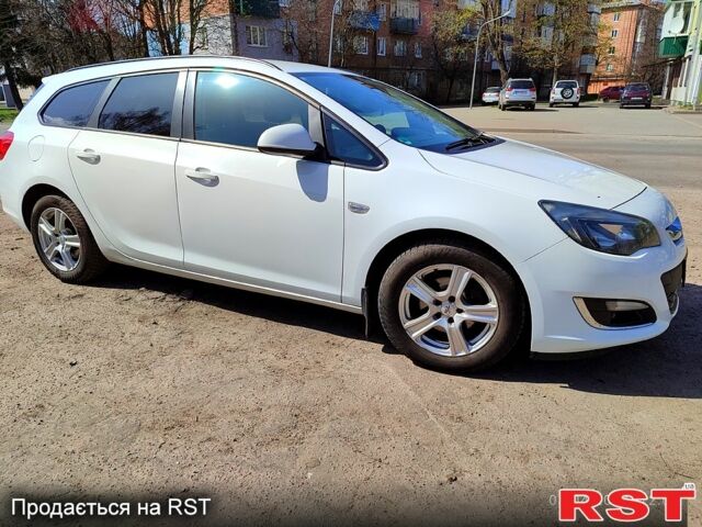 Белый Опель Астра, объемом двигателя 1.2 л и пробегом 24000 тыс. км за 6000 $, фото 10 на Automoto.ua