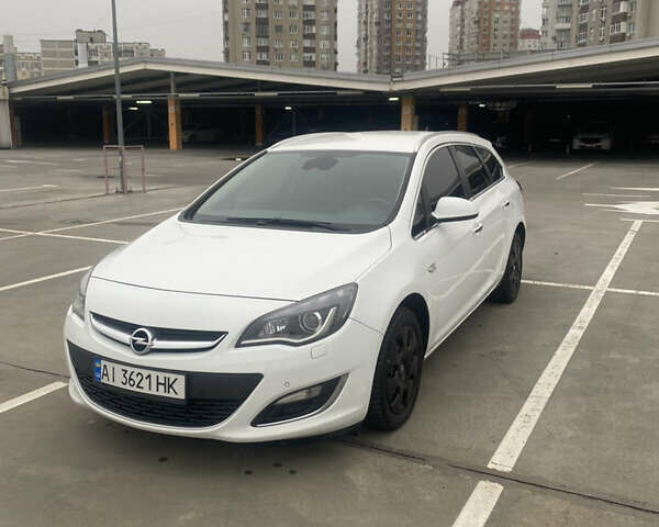 Белый Опель Астра, объемом двигателя 1.7 л и пробегом 203 тыс. км за 7800 $, фото 1 на Automoto.ua