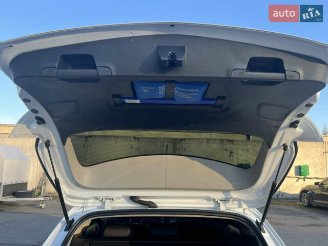 Белый Опель Астра, объемом двигателя 2 л и пробегом 222 тыс. км за 7500 $, фото 15 на Automoto.ua