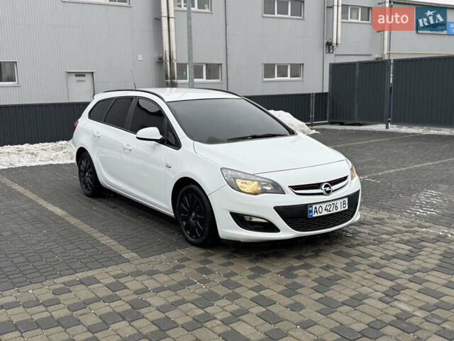 Белый Опель Астра, объемом двигателя 1.7 л и пробегом 272 тыс. км за 6800 $, фото 2 на Automoto.ua
