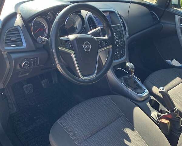 Белый Опель Астра, объемом двигателя 1.69 л и пробегом 268 тыс. км за 7800 $, фото 16 на Automoto.ua