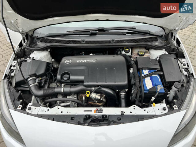 Опель Астра 2013 у Львові на Automoto.ua Білий Опель Астра, об'ємом двигуна 1.7 л та пробігом 192 тис. км за 7300 $, фото 31 на Automoto.ua
