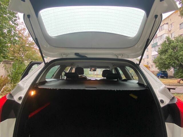 Опель Астра 2013 в Фастове на Automoto.ua Белый Опель Астра, объемом двигателя 1.7 л и пробегом 296 тыс. км за 8000 $, фото 21 на Automoto.ua