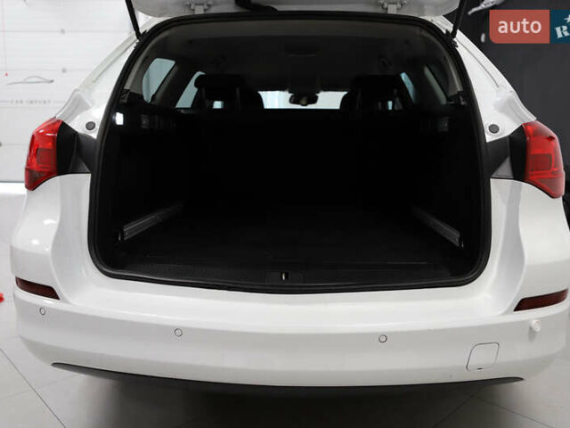 Белый Опель Астра, объемом двигателя 1.7 л и пробегом 140 тыс. км за 7700 $, фото 87 на Automoto.ua