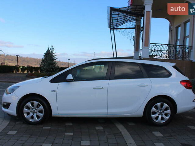 Белый Опель Астра, объемом двигателя 1.69 л и пробегом 224 тыс. км за 7490 $, фото 1 на Automoto.ua