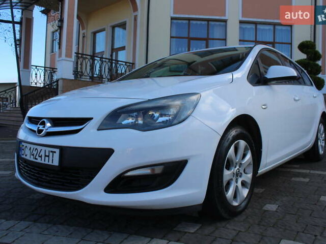 Белый Опель Астра, объемом двигателя 1.69 л и пробегом 224 тыс. км за 7490 $, фото 2 на Automoto.ua