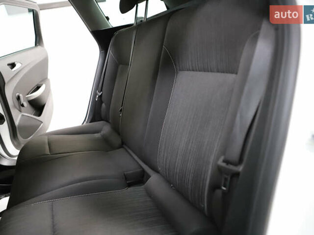 Белый Опель Астра, объемом двигателя 1.7 л и пробегом 140 тыс. км за 7700 $, фото 77 на Automoto.ua