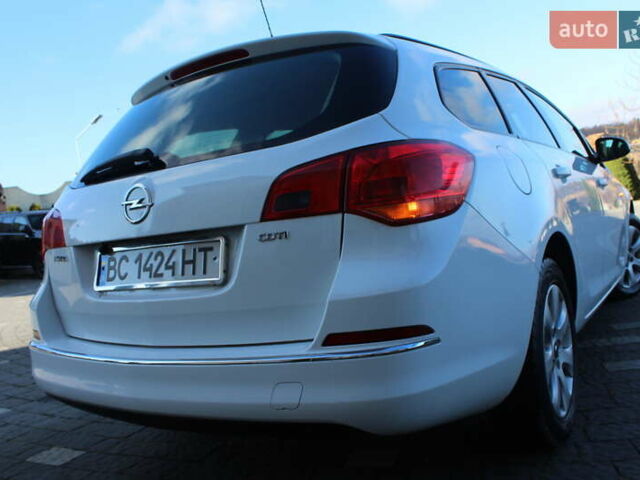 Белый Опель Астра, объемом двигателя 1.69 л и пробегом 224 тыс. км за 7490 $, фото 13 на Automoto.ua
