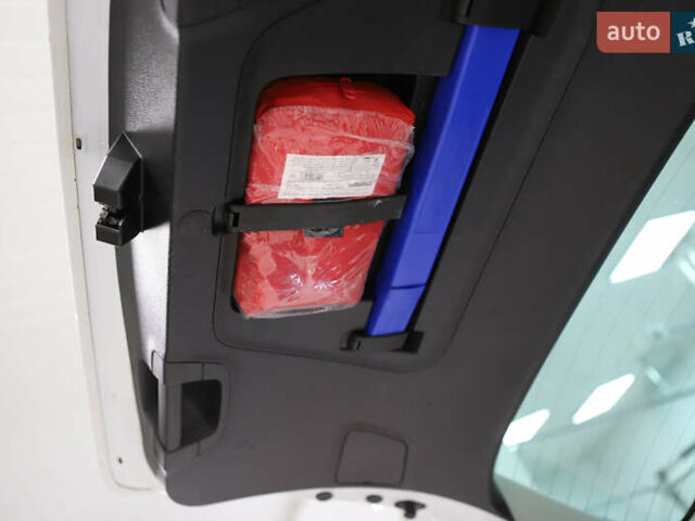 Белый Опель Астра, объемом двигателя 1.7 л и пробегом 140 тыс. км за 7700 $, фото 89 на Automoto.ua