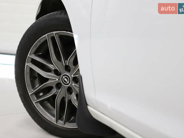 Белый Опель Астра, объемом двигателя 1.7 л и пробегом 140 тыс. км за 7700 $, фото 40 на Automoto.ua