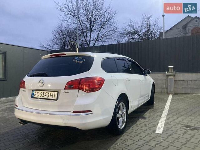 Белый Опель Астра, объемом двигателя 1.96 л и пробегом 340 тыс. км за 7800 $, фото 2 на Automoto.ua