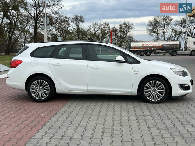 Белый Опель Астра, объемом двигателя 1.4 л и пробегом 170 тыс. км за 7600 $, фото 8 на Automoto.ua