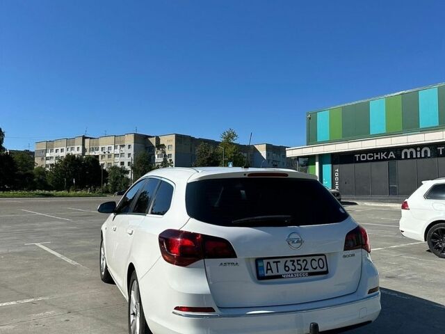 Белый Опель Астра, объемом двигателя 1.7 л и пробегом 218 тыс. км за 8000 $, фото 7 на Automoto.ua