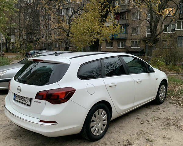 Білий Опель Астра, об'ємом двигуна 1.69 л та пробігом 305 тис. км за 5800 $, фото 3 на Automoto.ua