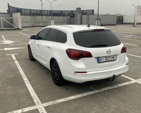 Белый Опель Астра, объемом двигателя 1.7 л и пробегом 203 тыс. км за 7800 $, фото 18 на Automoto.ua