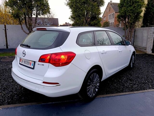Белый Опель Астра, объемом двигателя 1.4 л и пробегом 203 тыс. км за 6300 $, фото 5 на Automoto.ua