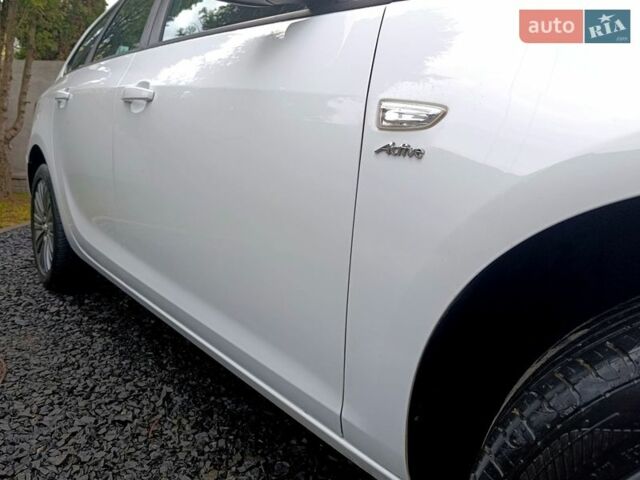 Белый Опель Астра, объемом двигателя 1.4 л и пробегом 203 тыс. км за 6300 $, фото 32 на Automoto.ua