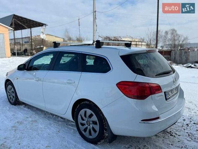 Белый Опель Астра, объемом двигателя 1.69 л и пробегом 256 тыс. км за 8000 $, фото 7 на Automoto.ua