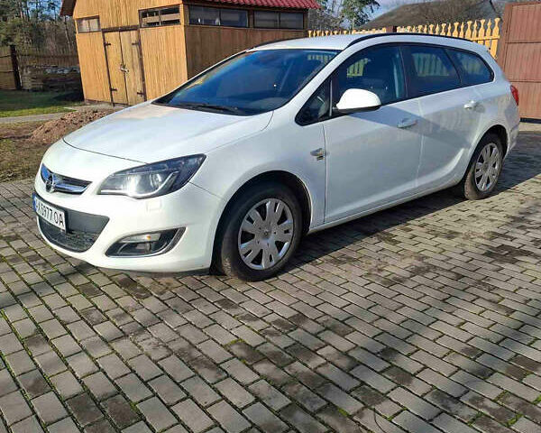 Белый Опель Астра, объемом двигателя 2 л и пробегом 190 тыс. км за 8100 $, фото 1 на Automoto.ua