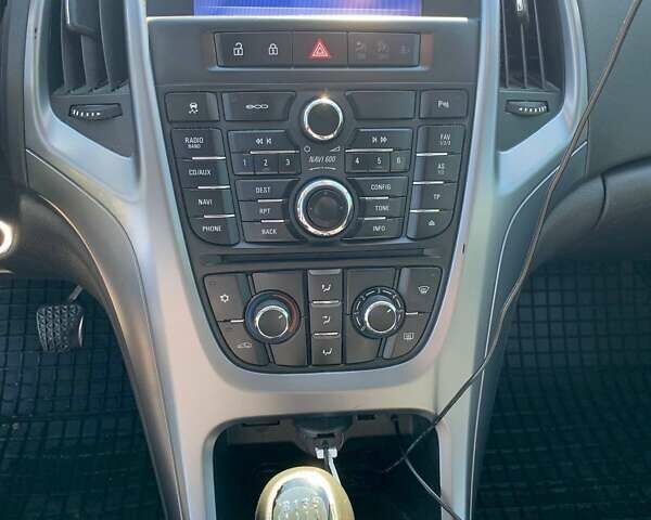 Белый Опель Астра, объемом двигателя 1.69 л и пробегом 268 тыс. км за 7800 $, фото 28 на Automoto.ua