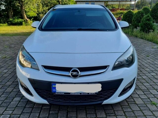 Белый Опель Астра, объемом двигателя 1.25 л и пробегом 195 тыс. км за 6600 $, фото 5 на Automoto.ua