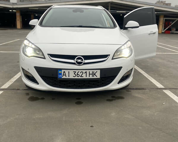 Белый Опель Астра, объемом двигателя 1.7 л и пробегом 203 тыс. км за 7800 $, фото 50 на Automoto.ua
