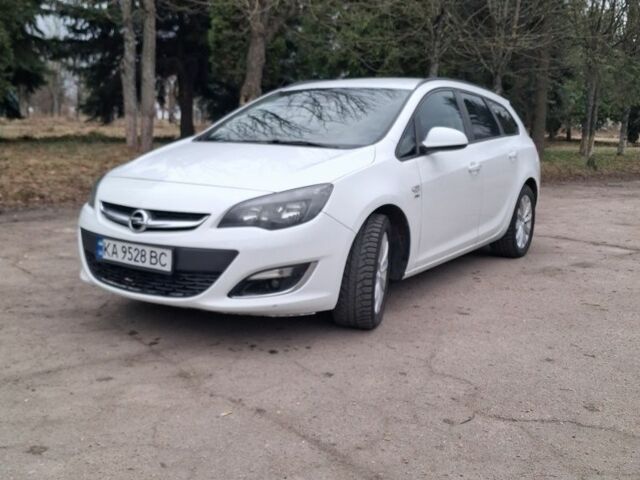 Белый Опель Астра, объемом двигателя 1.7 л и пробегом 302 тыс. км за 7000 $, фото 1 на Automoto.ua