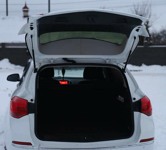 Белый Опель Астра, объемом двигателя 1.96 л и пробегом 286 тыс. км за 7500 $, фото 15 на Automoto.ua