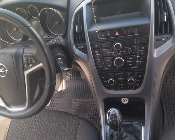 Белый Опель Астра, объемом двигателя 1.69 л и пробегом 280 тыс. км за 7700 $, фото 17 на Automoto.ua