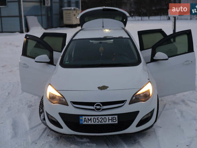 Белый Опель Астра, объемом двигателя 1.96 л и пробегом 286 тыс. км за 7500 $, фото 29 на Automoto.ua