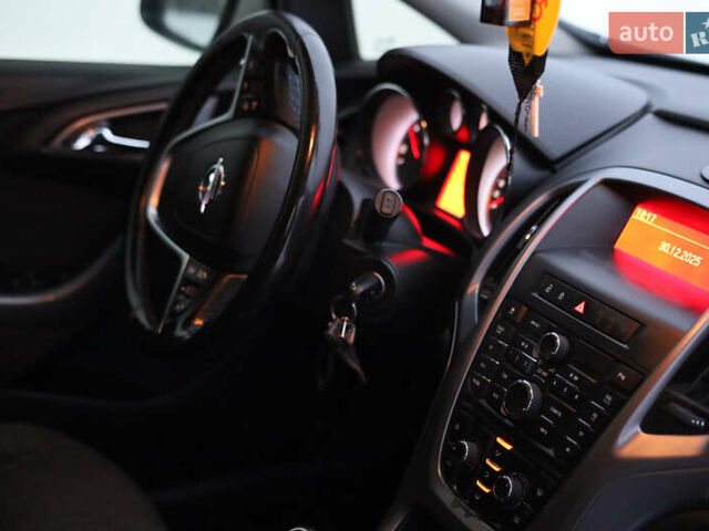 Белый Опель Астра, объемом двигателя 1.96 л и пробегом 286 тыс. км за 7500 $, фото 18 на Automoto.ua