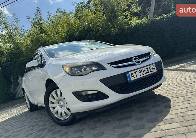 Белый Опель Астра, объемом двигателя 1.6 л и пробегом 292 тыс. км за 6950 $, фото 1 на Automoto.ua