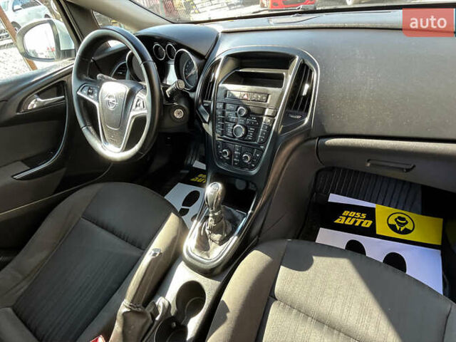 Белый Опель Астра, объемом двигателя 1.4 л и пробегом 176 тыс. км за 7500 $, фото 22 на Automoto.ua