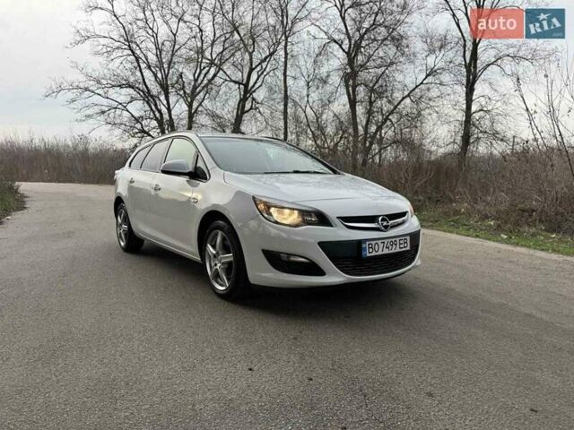 Белый Опель Астра, объемом двигателя 1.69 л и пробегом 278 тыс. км за 7299 $, фото 2 на Automoto.ua