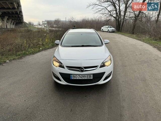 Белый Опель Астра, объемом двигателя 1.69 л и пробегом 278 тыс. км за 7299 $, фото 1 на Automoto.ua