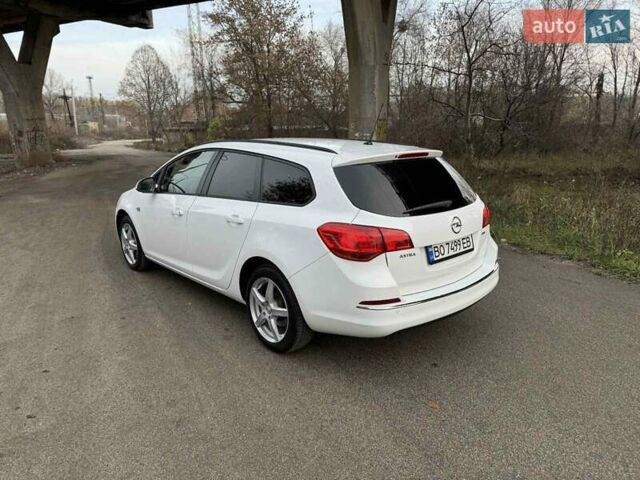 Белый Опель Астра, объемом двигателя 1.69 л и пробегом 278 тыс. км за 7299 $, фото 7 на Automoto.ua