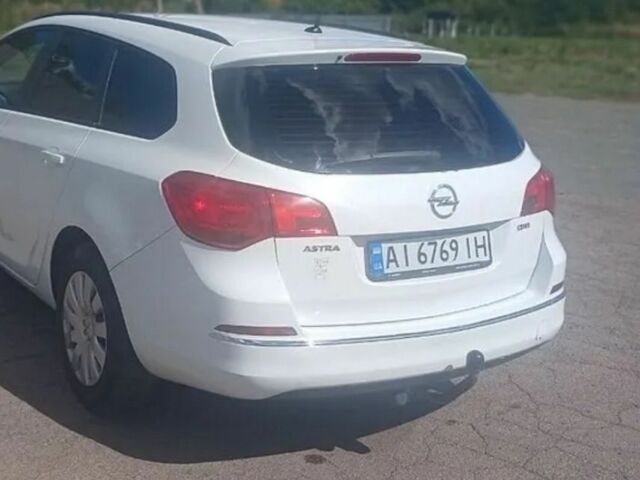 Белый Опель Астра, объемом двигателя 1.69 л и пробегом 226 тыс. км за 6500 $, фото 15 на Automoto.ua