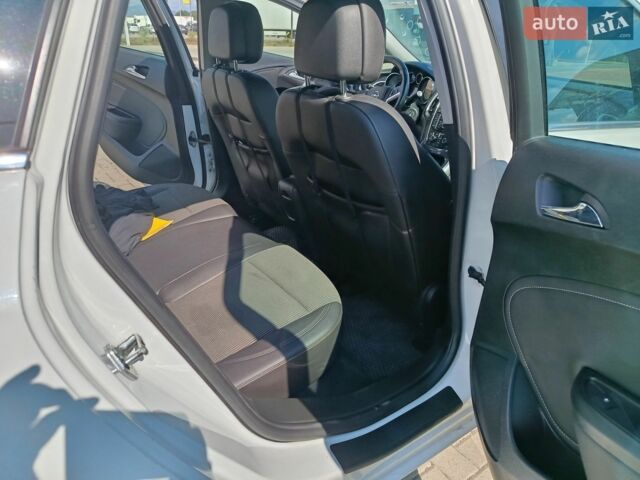 Білий Опель Астра, об'ємом двигуна 1.6 л та пробігом 250 тис. км за 7300 $, фото 15 на Automoto.ua