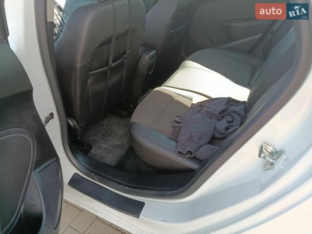Білий Опель Астра, об'ємом двигуна 1.6 л та пробігом 250 тис. км за 7300 $, фото 11 на Automoto.ua